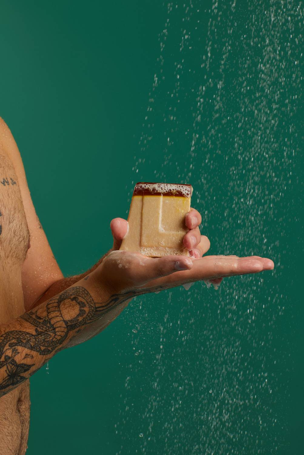 5DE3F599-8A2E-9198-3C53-18C2EE13A1F3