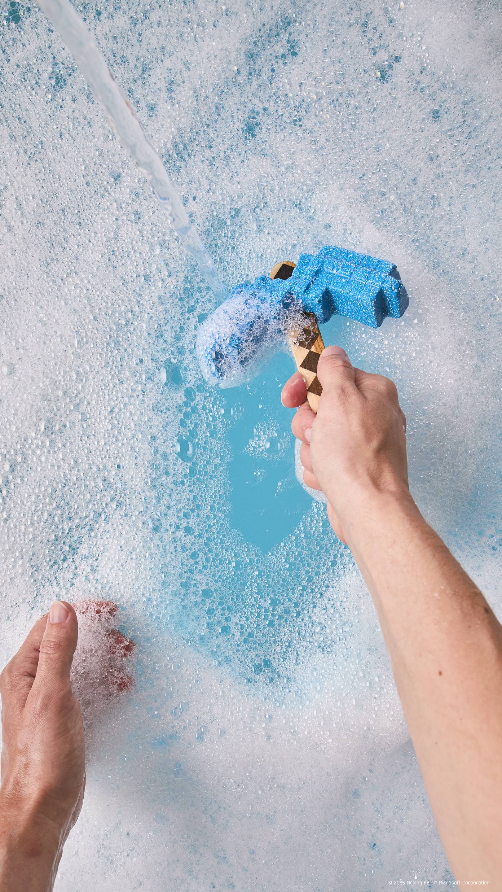 684FCEA5-5019-D9C4-2677-252922AD2F4F